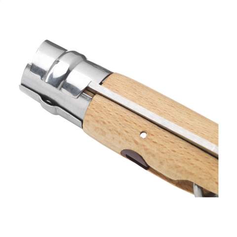 Couteau de poche polyvalent de la marque Opinel. La lame est en acier inoxydable et le manche contient un tire-bouchon professionnel en acier inoxydable. Un ouvre-bouteille est fixé à l'extrémité du manche. Le manche est en bois de hêtre, recouvert d'une couche de vernis pour le protéger de l'humidité et de la saleté. 95% du bois provient d'entreprises françaises gérées durablement. Lorsqu'il est ouvert, le couteau a une longueur de 23 cm et est sécurisé par un système de verrouillage Virobloc®. Ce couteau 3 en 1 est idéal pour les pique-niques, les barbecues ou autres repas en plein air. Fabriqué en France. Attention, la législation en vigueur s'applique concernant la possession et / ou le transport de couteaux ou d'outils multifonctions en public.
