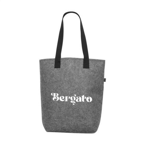 WoW! Robust shopping bag made from recycled RPET felt with long, woven cotton handles and an extra wide base. GRS-certified. Total recycled material: 80%. Capacity approx. 18 litres.
