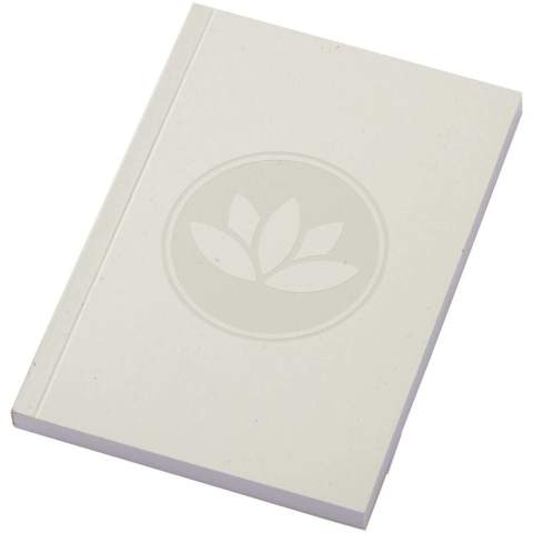 Le cahier Novella Austen recyclé au format A6 à couverture souple est un article de papeterie polyvalent parfait pour offrir en cadeau. Le cahier contient 100 feuilles de papier recyclé de 80 g/m². Les feuilles sont unies (standard), pour l’ajout de dessins, de lignes, de carrés ou de dessins personnalisés. La couverture, en carton de 285 g/m², est disponible dans toute une gamme de couleurs. Pour un effet vraiment spectaculaire, vous pouvez également ajouter une impression en couleur sur l’ensemble de la couverture (recto, verso, dos). Fabriqué au Royaume-Uni.