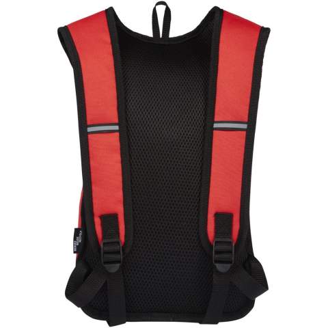 Fabriqué à partir de tissu 100 % recyclé et hydrofuge GRS, le sac à dos Trails dispose d'une poche avant zippée et d'un compartiment principal zippé, et est compatible avec une poche d'eau hydratante. Rayures réfléchissantes pour la visibilité et envers en maille filet pour un transport confortable, ce qui en fait un excellent choix durable pour les activités de plein air.