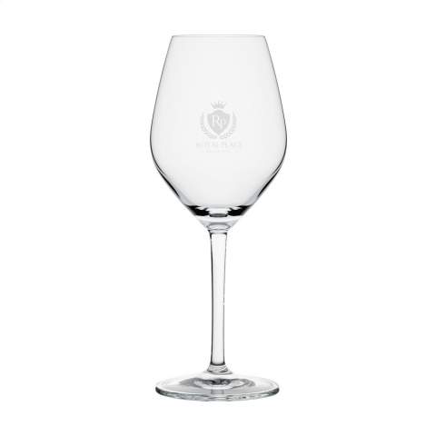 A classic wine glass, made from clear crystal glass. Cristal glass is colourless, strong and has a beautiful shine. The shape of the glass, a wide cup with a tapered mouth, contributes to an intense taste experience. This stylish glass is suitable for serving a white wine in catering establishments, during a business meeting or at home. Capacity 350 ml.