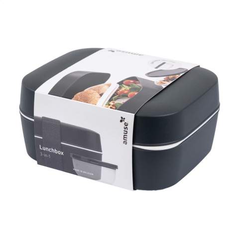 A practical PP plastic lunch box from the Amuse brand. With a very large capacity and various options. The lunch box is adjustable in 3 heights and has several compartments and an elastic closure. The ribbed partition can be used as a lid or as a divider between food items. So you can separate a salad from bread with ease. In the separate, sealable and leak-proof jar you can take dressing or ingredients to season your meal. In summer, fill the jar with ice cubes and keep your lunch deliciously cool. The ribbed bottom provides ventilation, so the contents stay fresh for longer. Perfect for carrying an extensive and varied lunch. BPA-free. Only the lunch box is suitable for the microwave, freezer and dishwasher up to 65°C. Hand washing is recommended to preserve the print. Capacity 500 ml. Made in Belgium.