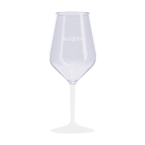 Weinglas aus Kunststoff der Marke HappyGlass. Mit einem hohen, farbigen Standfuß. Hergestellt aus transparentem  Copolyester Tritan Kunststoff.  Leicht und sehr robust. Perfekt geeignet für (Sport)Veranstaltungen, Festivals, Konzerte, bei denen Getränke meist nur in Plastikbechern angeboten werden. Dieses hochwertige Glas kann mehrmals genutzt werden. Dieses Produkt ist spülmaschinenfest. Um den Aufdruck zu erhalten, wird Waschen von Hand empfohlen. Fassungsvermögen: 470 ml. Made in The Netherlands.