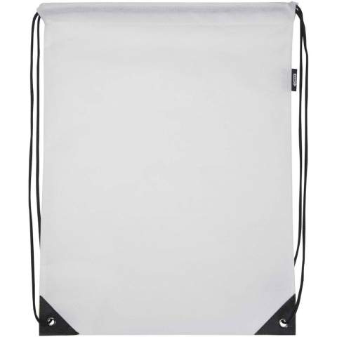 Fabriqué en RPET non-tissé durable et résistant à la déchirure, le sac avec cordon Evergreen recyclé certifié GRS est une excellente option lorsque l'on recherche un cadeau facile à utiliser pour promouvoir une marque ou une campagne de marketing. Ce sac léger et économique est doté d'un cordon de serrage qui permet de le porter facilement à l'épaule ou en sac à dos. Capacité : 5 litres. Capacité de charge maximale de 5 kg.