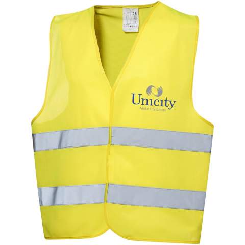High visibility warning vest Class 2, suitable for persons with length between 165-180 cm. Comes in a same coloured material pouch which measures 21 x 17 cm. Large decoration area on the front/back of the vest, as well as on the pouch. Visibility clothing for professional use. Fluorescent background and reflective tape. Specification EN ISO 20471:2013+A1:2016. These garments bear CE marking to demonstrate compliance with EU Regulation 2016/425/EU Personal Protective Equipment Category II.