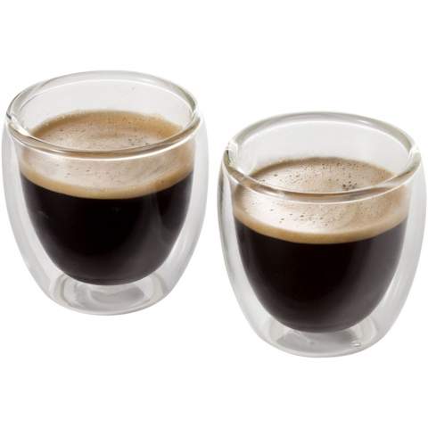 Verres espresso isothermes double paroi de 70 ml. L'ensemble est présenté dans une boîte cadeau de luxe. Plaque logo incluse. Lavage à la main recommandé.