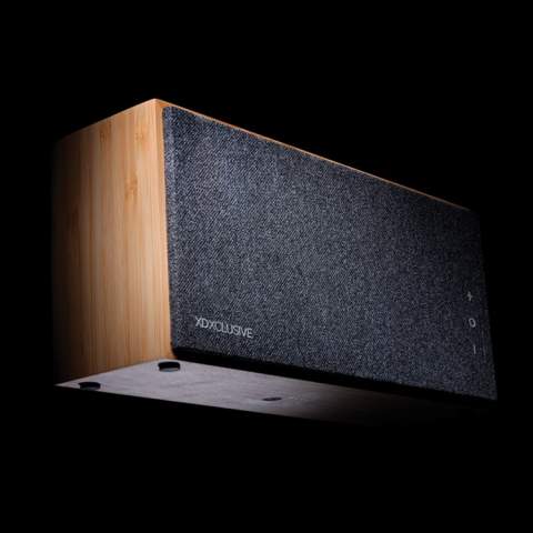 Luxe en krachtige 20W speaker met helder geluid en sterke bas. De buitenmantel is gemaakt van FSC 100% gecertificeerde bamboe. De kunststof onderdelen zijn gemaakt met RCS (Recycled Claim Standard) gecertificeerd gerecycled ABS. Totaal gerecycled materiaal: 17 % op basis van het totale gewicht van het artikel. RCS-certificering zorgt voor een volledig gecertificeerde toeleveringsketen van de gerecyclede materialen. De luidspreker wordt geleverd met BT 5.1 voor eenvoudige en soepele bediening tot 10 meter en een laag stroomverbruik. De 4000 mAh-batterij maakt een speeltijd tot 6 uur mogelijk en kan in 3 uur volledig worden opgeladen. Met geïntegreerde microfoon om (video)oproepen te beantwoorden. Verpakt als FSC mix kraft box. Inclusief RCS gecertificeerde gerecyclede TPE laadkabel.<br /><br />HasBluetooth: True<br />NumberOfSpeakers: 1<br />SpeakerOutputW: 20.00<br />PVC free: true