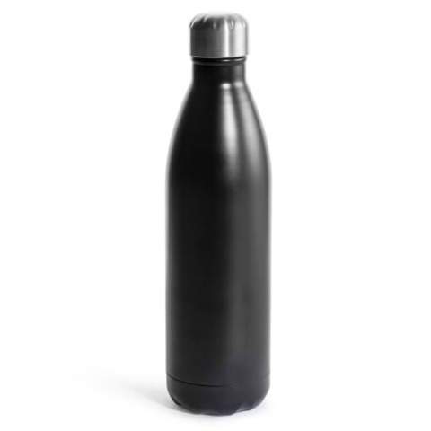 The large version of Sagaform's classic and very popular insulation bottle. Holds 75cl. Advanced vacuum construction with double-walled steel and copper coating provides excellent insulation without condensation. The bottle keeps drinks ice cold for up to 24 hours or hot for 12 hours.