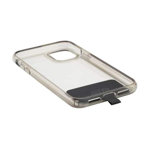 Lanyard van sterk geweven RPET polyester (gemaakt van gerecyclede PET-flessen) met metalen karabijnhaak en een universele patch.   De patch maakt het mogelijk om je smartphone aan je keycord te bevestigen. Met deze combinatie draag je jouw smartphone veilig om je nek. Zo heb je jouw telefoon snel bij de hand en houd je jouw kledingzakken en handen vrij. De patch is compatible met de meeste smartphone- en casecombinaties echter niet bij hoesjes met een open onderzijde. Het systeem is zo ontworpen dat de oplaadpoort van je telefoon niet wordt geblokkeerd, zelfs als deze aan de lanyard is bevestigd.   Inclusief full colour sublimatiedruk op de lanyard. Made in Europe.