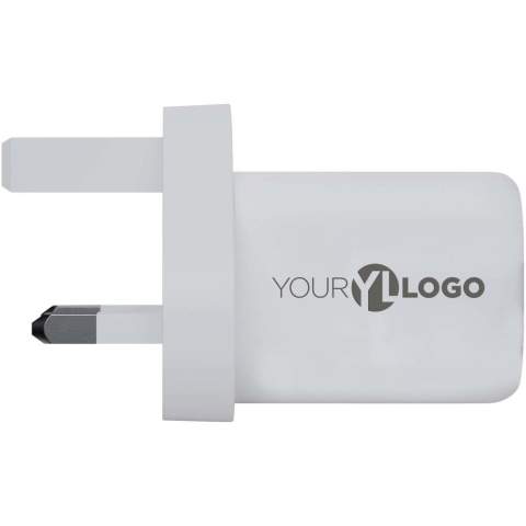 Das 35-W-GaN²-Ultra-Wandladegerät mit UK-Stecker ist kompakter und leistungsstärker als je zuvor. Mit seinem kompakten Design und seiner Dual-Port-Funktionalität ist dieses Wandladegerät perfekt für Ihre Reisen, Ihr Büro oder Ihr Zuhause. Um Abfall zu vermeiden und einen Beitrag zu einer nachhaltigeren Zukunft zu leisten, besteht das Ladegerät zu 97 % aus recyceltem Kunststoff. Output: 1 USB-C 35 W Stromversorgung und 1 USB-A 18 W Schnellladung 3.0. Wird mit einem Benutzerhandbuch geliefert.