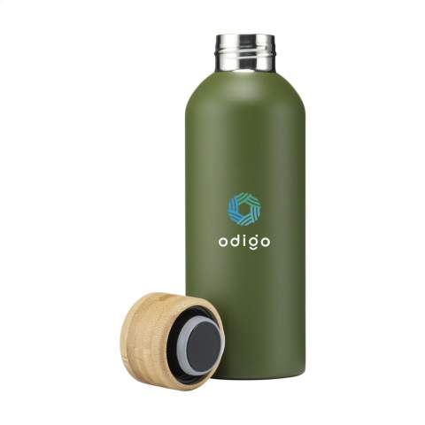 Double-walled, leak-proof stainless-steel water bottle / thermos bottle fitted with a bamboo screw cap. Vacuum insulated. Suitable for keeping hot or cold drinks at a consistent temperature. Capacity 500 ml. Each item is supplied in an individual brown cardboard box.