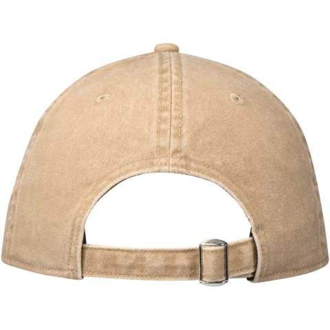 La casquette en coton lavé Grafton allie style décontracté et durabilité au quotidien. Fabriquée à partir d’un mélange de 80 % de coton recyclé et de 20 % de coton, elle offre un tissu doux lavé de 245 g/m² qui offre une sensation de détente et de rodage. Conçue pour être portée toute l’année, elle conserve sa forme et offre un ajustement confortable pour un tour de tête de 58 cm. Idéale pour les sorties décontractées et les activités de plein air, cette casquette est un complément polyvalent à toute garde-robe.