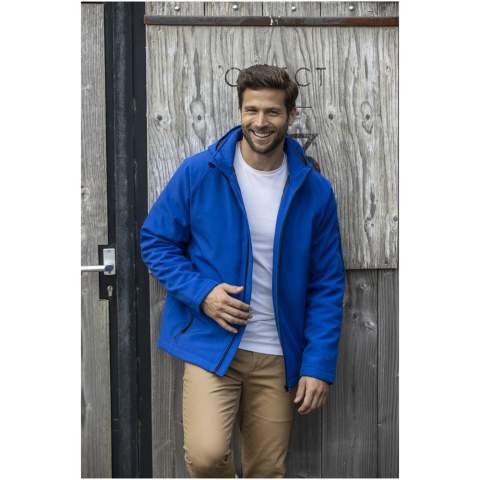 The Notus men's padded softshell jacket – a perfect blend of style, functionality, and comfort. Designed with a modern look, this jacket features a detachable hood with snap buttons, allowing you to customise your look effortlessly. The tearaway-cutaway main label ensures tagless comfort against your skin. Facing the elements is a breeze with the centre front contrast reversed coil zipper and inner storm flap with chin guard. Essentials are kept secure in the front pockets with zippers and a convenient sleeve pocket with zipper. When in need of more storage there is also an inner mesh pocket. Made of 250 g/m² polyester mechanical stretch with a polyester taffeta lining, that does not only provide optimal padding and filling but also features an eye-catching pattern. With the Notus padded softshell jacket you don't have to compromise on either style or performance.