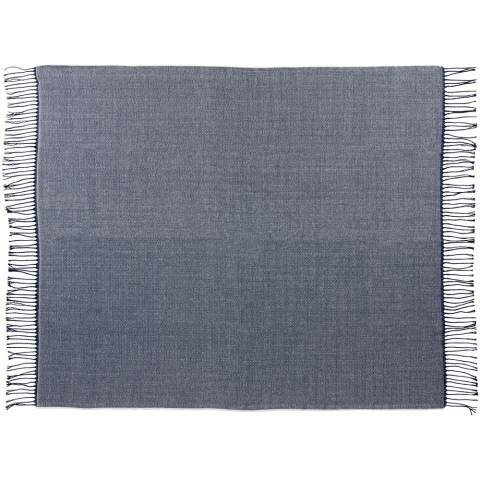 270g/m² throw blanket with a classic herringbone pattern, giving it a contemporary touch. Presented with a gift ribbon and a printable card for own customization. Size: 127cm X 152cm.