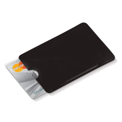 Soft Case Kartenhalter für EC-Karten mit RFID Schutz damit der Chip von Unbefugten nicht gelesen werden kann. Der Kartenhalter ist aus dünnem Material und einfach in einem Portemonnaie zu verstauen.