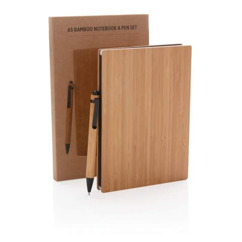 Dit prachtige bamboe A5 notitieboek is gemaakt van duurzaam bamboe met 90 vellen / 180 pagina's van 70 grams gerecycled papier. De set bevat een bamboe balpen in een kraft geschenkdoos.<br /><br />NotebookFormat: A5<br />NumberOfPages: 180<br />PaperRulingLayout: Gelinieerde pagina's