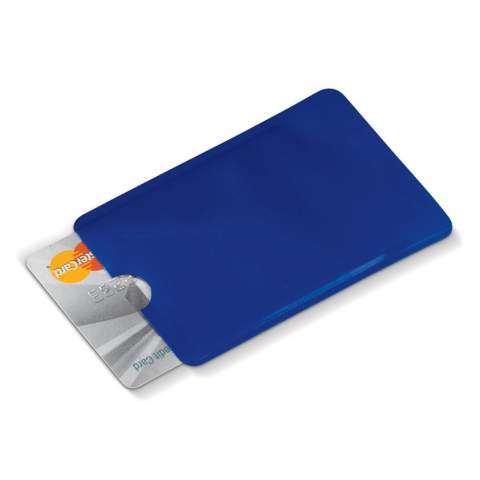 Softcase kaarthouder met RFID bescherming om skimmen te voorkomen. Kaarthouder is van dun materiaal en eenvoudig in een portemonnee te gebruiken. Ideaal voor een bankpas en inclusief inkeping om de pas eenvoudig uit de houder te verwijderen.