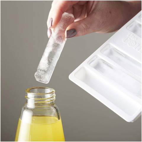 Keep drinks cool with the handy Freeze-it ice stick tray. The long thin moulds create ice sticks perfect for use in drinks bottles. These ice stick trays are made-to-order, meaning that your logo can be relief moulded to the central area giving a 3D effect. Made in the UK.