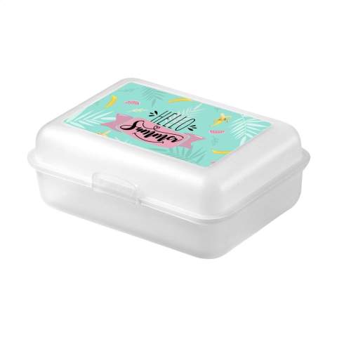 Praktische Lunchbox aus Kunststoff. Geeignet für Lebensmittel. Dieses Produkt ist spülmaschinengeeignet, jedoch wird die Verwendung der Geschirrspülmaschine nicht empfohlen, um den Aufdruck zu erhalten. Hergestellt in Deutschland. Die Oberfläche eignet sich ideal für den iMould-Vierfarben-Aufdruck (wasser-, kratz-, farb- und UV-beständig) in jedem gewünschten Design. Mindestbestellmenge pro Farbe 500 Stück.