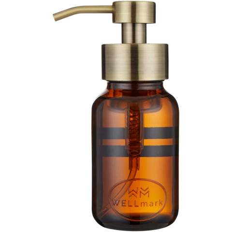 Gel douche de 200 ml parfum bambou présenté dans un flacon en verre avec pompe en laiton. Appliquez-en une petite quantité sur la peau et, avec un peu d'eau, ce gel douche se transforme en une agréable mousse.