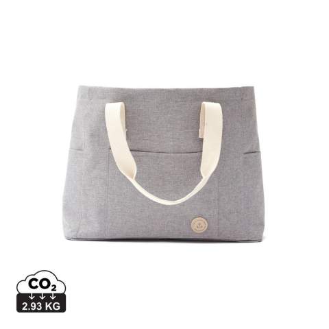This stylish beach bag will definetly come in handy during your next trip to the beach. The bag is prepared with double handles and produced in a melange fabric accompanied with PU details which makes it as fancy as a normal bag.