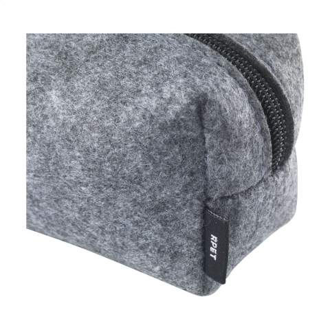 WoW! Pencil case made from sturdy RPET felt. With zip. GRS-certified. Total recycled material: 80%.