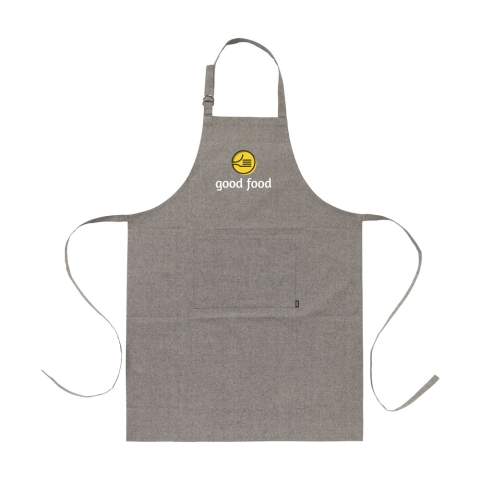 WoW! Apron made from 80% recycled, blended cotton and 20% recycled polyester (160 g/m²). With a patch pocket. The neckband can be adjusted with a metal clasp. One size fits all. GRS-certified. Total recycled material: 100%. If you choose this product, you choose recycled cotton. As a result, the colour may vary per product.