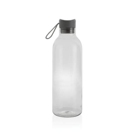 Die Atik-Flasche ist hervorragend, wenn Sie Wert auf leichte Tragbarkeit und minimalistisches Design legen. Der Flaschenkörper besteht zu 100% aus RCS-zertifiziertem RPET und recyceltem PP. Die RCS-Zertifizierung gewährleistet eine vollständig zertifizierte Lieferkette der recycelten Materialien. Nur Handwäsche. Dieses Produkt ist nur für kalte Getränke geeignet. Gesamter Recyclinganteil: 86% basierend auf dem Gesamtgewicht des Artikels. BPA-frei. Fassungsvermögen 1.000ml. Inklusive FSC®-zertifizierter Kraftverpackung. Verwandeln Sie die Box doch in einen Telefonhalter, Bleistifthalter oder Blumentopf!