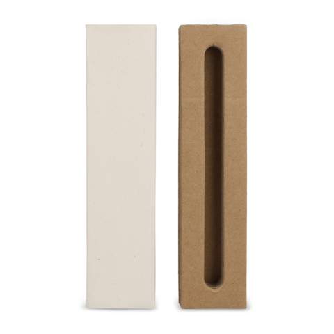 Stiftebox für einen Stift, hergestellt aus recycelten Milchkartons. 