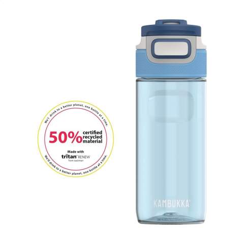 Waterfles van het merk Kambukka® • van helder en geurloos Tritan™ Renew - 50% gecertificeerd gerecycled materiaal • excellente kwaliteit • 3-in-1 dop met 2 drinkposities: even drukken en snel een slok nemen of volledig openen om, zonder knoeien, net zo comfortabel te drinken als uit een mok • gemakkelijk te reinigen dankzij Snapclean®: met één handeling verwijder je het binnenste vaatwasserbestendige mechanisme • universele dop: past ook op andere Kambukka® drinkflessen • het deksel met de hand afwassen • de fles is vaatwasserbestendig - voor behoud van de opdruk wordt met de hand afwassen aanbevolen • superhandige grip • 100% lekvrij • inhoud 500 ml.     VOORRAAD INFORMATIE: Tot 1.000 stuks beschikbaar binnen 10 werkdagen. Uitzonderingen voorbehouden.