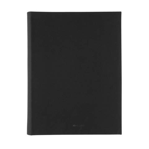 Houd al je werkbenodigdheden georganiseerd met deze prachtige A4 Aware™ RPET-portfolio met magnetische sluiting. Binnenin vind je 1 groot vak en, 2 extra vakjes en een pennenlus. Inclusief FSC gerecycled papier notitieblok. Het notitieblok bevat 20 vel crèmekleurig gelinieerd 70g/s gerecycled papier. Binnen en buiten 100% gerecycled polyester. Met AWARE™ tracer die het echte gebruik van gerecyclede materialen valideert. Elke portfolio heeft 3,2 0,5L PET-flessen hergebruikt. 2% van de opbrengst van elk verkocht Impact-product wordt gedoneerd aan Water.org. PVC-vrij.<br /><br />NotebookFormat: A4<br />NumberOfPages: 20<br />PaperRulingLayout: Gelinieerde pagina's