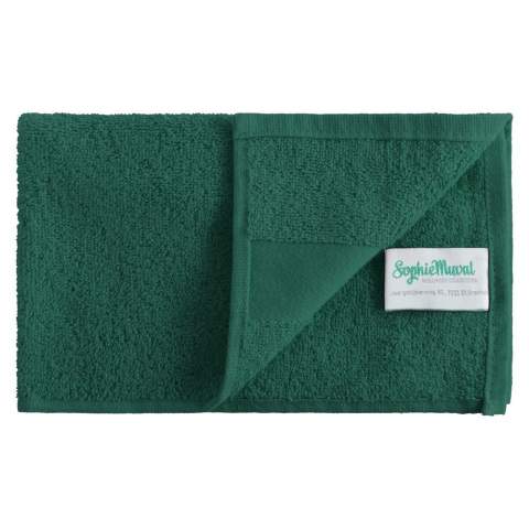 Your guests will be sweetly pampered with these colourful guest towels. Add some colour to your bathroom or toilet with these soft accessories. After washing your face or hands, indulge yourself with these luxurious fibers. Has 2 borders (4 cm each).