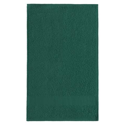 Your guests will be sweetly pampered with these colourful guest towels. Add some colour to your bathroom or toilet with these soft accessories. After washing your face or hands, indulge yourself with these luxurious fibers. Has 2 borders (4 cm each).
