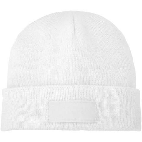 The Boreas beanie with patch does not only keeps you warm and cozy but also offers a canvas for personal branding. Made from 1x1 rib knit of acrylic, the beanie is warm and durable. The contrast fabric patch woven from polyester, offers a great opportunity for presenting your logo or other branding. Embrace comfort, individuality, and practicality with the Boreas beanie.