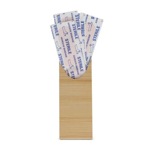 Bamboe doosje met 10 pleisters. Duurzaam, stijlvol en perfect voor eerste hulp onderweg.