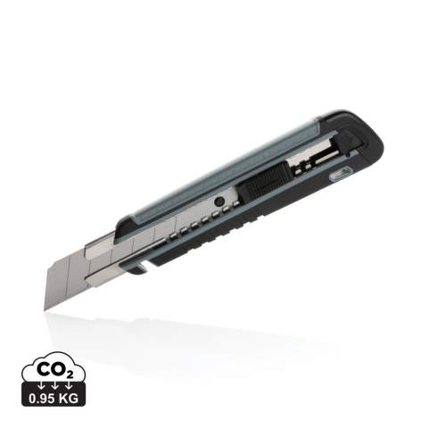 Refillable RCS certified recycled plastic heavy duty snap-off knife made with RCS (Recycled Claim Standard) certified recycled ABS, TPE and stainless steel blade. Total recycled content: 41% based on total item weight. RCS certification ensures a completely certified supply chain of the recycled materials. This versatile knife features a snap-off blade design, allowing you to easily replace the SK4 blade when it becomes dull. Whether you need to cut through cardboard, plastic, or even thin sheets of metal, the snap-off knife is up to the task. The sharp, durable blade ensures that you'll get clean, precise cuts every time. The knife is also incredibly easy to use. The comfortable handle provides a secure grip, allowing you to maintain complete control as you cut. Plus, the lightweight design makes it easy to carry with you wherever you go. Packed in FSC® mix kraft package. The item comes with 1 blade inside the item and two extra blades.