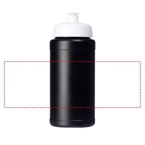 Diese einwandige Sportflasche verwandelt Einweg-Kunststoffmilchflaschen in etwas, das immer wieder verwendet werden kann. Verfügt über einen auslaufsicheren Deckel mit Push-Pull-Tülle. Das Fassungsvermögen beträgt 500 ml. Aufgrund der Beschaffenheit des recycelten Kunststoffs können die Farbtöne leicht variieren, und es können Farbflecken auftreten. Hergestellt in UK.