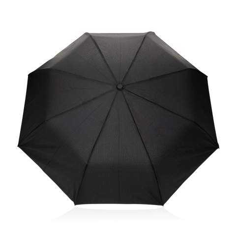 Mini parapluie compact à 3 sections et ouverture automatique, est de la taille idéale à garder pour votre sac à main ou dans sa voiture en cas d'imprévu. Armature en métal, de baleines en fibre de verre avec poignée en bois d'acacia certifié FSC®. La canopée est fabriquée en polyester recyclé qui comprend un traceur AWARE™ pour les matériaux recyclés authentiques. 2 % des recettes de chaque produit Aware™ vendu seront reversés à Water.org. Veuillez noter que le manche en bois d'acacia peut présenter quelques différences de couleur et de texture. Cela ne compromet pas sa fonctionnalité ou sa durabilité.<br /><br />UmbrellaMechanism: Ouvrir automatiquement, fermer manuellement<br />IsStormproof: true