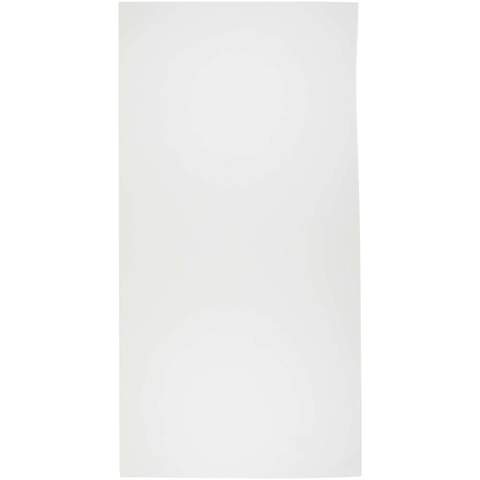 La serviette de sport Althea est fabriquée en polyester de 140 g/m², offrant un séchage rapide et une surface absorbante, essentielle pour essuyer la sueur lors d'entraînements intenses ou d'activités de plein air. Avec ses dimensions généreuses de 70 x 140 cm, cette serviette offre une grande polyvalence, parfaite pour les exercices de fitness et les aventures en plein air. 