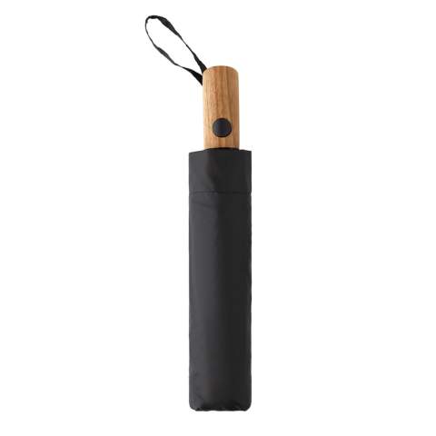 Mini parapluie compact à 3 sections et ouverture automatique, est de la taille idéale à garder pour votre sac à main ou dans sa voiture en cas d'imprévu. Armature en métal, de baleines en fibre de verre avec poignée en bois d'acacia certifié FSC®. La canopée est fabriquée en polyester recyclé qui comprend un traceur AWARE™ pour les matériaux recyclés authentiques. 2 % des recettes de chaque produit Aware™ vendu seront reversés à Water.org. Veuillez noter que le manche en bois d'acacia peut présenter quelques différences de couleur et de texture. Cela ne compromet pas sa fonctionnalité ou sa durabilité.<br /><br />UmbrellaMechanism: Ouvrir automatiquement, fermer manuellement<br />IsStormproof: true