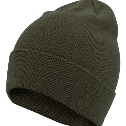 • Gebreide muts met vouw