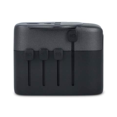 Reisen Sie mit dem leistungsstarken Travel Adapter in über 150 Länder. Durch sein kompaktes Design und geringes Gewicht (nur 140 g) eignet er sich perfekt für leichtes Gepäck. Mit Sicherheitsverschluss, Anti-Single-Plug-in und Anti-Schock-Funktion ist er babysicher - ideal für sorgenfreie Familienreisen. Der Adapter ist aus recyceltem Kunststoff hergestellt.