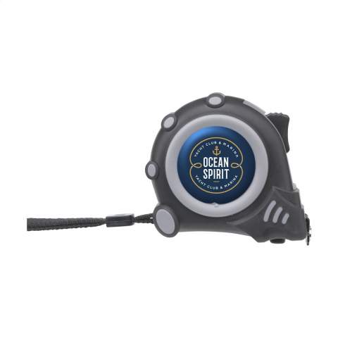 WoW! Durable, professional, high-quality tape measure with hard steel strap (bandwidth 1.6 cm and length 3 metres), indication in centimetres. This measuring tape is equipped with an extra reinforced end hook with 2 magnets. The tape measure has a non-slip robust housing made from recycled ABS. Also supplied with a metal belt clip and a handy wrist loop. Calibrated according to European standards. RCS-certified. Total recycled material: 40%. Each item is supplied in an individual brown cardboard box.
