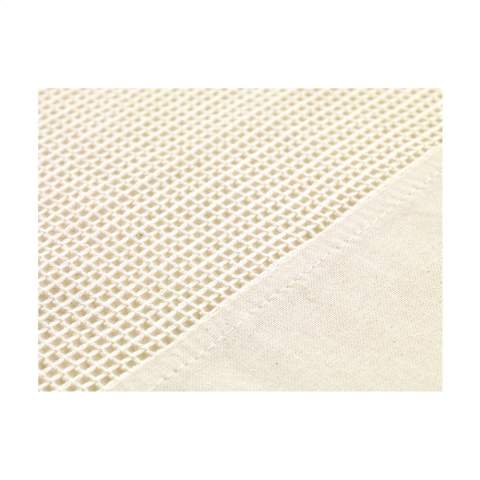 WoW! Wiederverwendbarer Obst- und Gemüsebeutel aus 100% Bio-Baumwolle (120 g/m²). Vorderseite aus Baumwoll-Mesh und Rückseite aus einfarbiger Baumwolle. Mit praktischem Kordelzugverschluss. Die Verwendung dieses Beutels ist ein Beitrag zur Reduzierung von Plastiktüten im Supermarkt. GOTS-zertifiziert. Fassungsvermögen ca. 1,5 Liter.