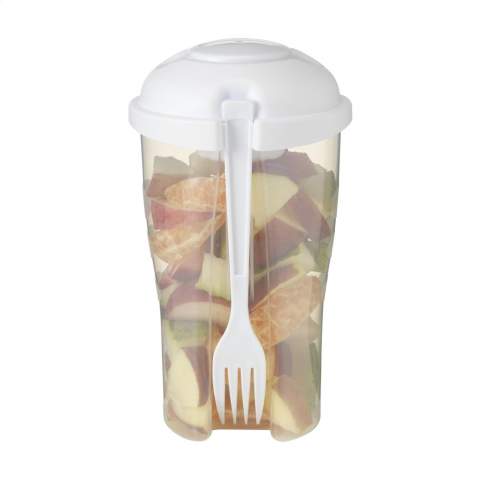 Salatshaker aus stabilem Kunststoff. Mit abnehmbarem Deckel, Behältnis für Dressing und Gabel. Auch geeignet für Frucht- und Nudelsalate. Fassungsvermögen: 900 ml.