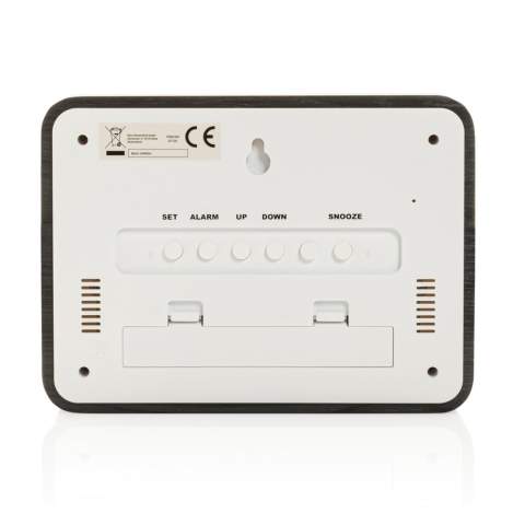 Grundig indoor weerstation. Met thermometer, alarm, dag, maand en datum en tijd. Exclusief 2x AA batterijen. Verpakt in Grundig geschenkdoos.