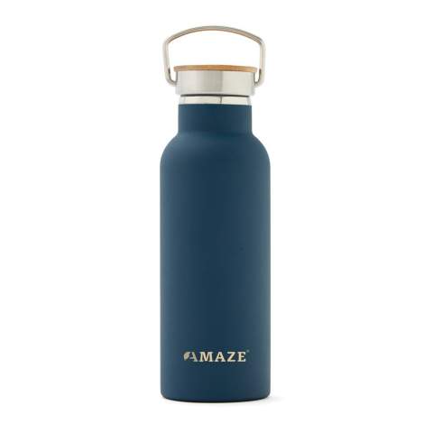 Miles Thermosflasche hat eine smarte Vakuumisolierung, die Wasser für bis zu 18 Stunden kalt und warme Getränke für bis zu 6 Stunden warm hält. Die Vakuumisolierung sorgt dafür, dass sich kein Kondenswasser bildet und so Ihre Tasche nicht nass wird. Die Flasche ist hergestellt aus 18/8 rostfreiem Stahl, was bedeutet, dass sie weder Geschmack noch Geruch des vorhergehenden Inhalts annimmt. Die Thermosflasche ist frei von giftigen Stoffen und kann ein Leben lang angewandt werden. Inhalt: 500ml. Nur Handwäsche.<br /><br />HoursHot: 6<br />HoursCold: 15