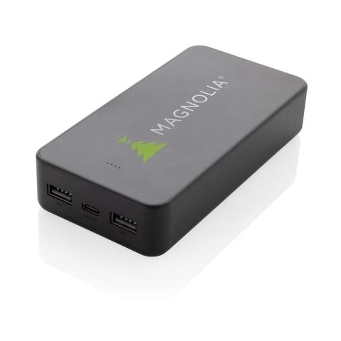 Batterie de secours 20.000 mAh avec port d'entrée/sortie USB C et 2x port USB A supplémentaire. Le boîtier est fabriqué en plastique ABS recyclé certifié RCS. RCS (Recycled Claim Standard) est une norme qui permet de vérifier le contenu recyclé d'un produit tout au long de la chaîne d'approvisionnement. Contenu recyclé total : 12 % sur la base du poids total de l'article. Le powerbank contient une batterie lithium-polymère longue durée de classe A de 20.000 mAh. Les indicateurs de puissance indiquent le niveau d'énergie restant afin que vous sachiez toujours quand recharger. Entrée Type-C 5V/2,4A ; USB A : sortie 5V/2,4A, sortie Type C:5V/2A Article et accessoires sans PVC. Câble de recharge en TPE recyclé certifié RCS inclus. Emballé dans un emballage FSC® mix.<br /><br />PowerbankCapacity: 20000<br />PVC free: true