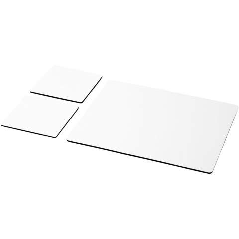 Besteht aus einem Q-Mat® Mousepad und einem Set aus zwei passenden Untersetzern versehen mit Ihrem Firmendesign. Das Set besteht aus einem rechteckigen Mousepad (0,3 x 23,5 x 20 cm) und zwei quadratischen Untersetzern (0,3 x 9,8 x 9,8 cm).