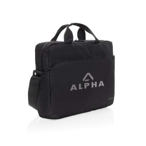 Mit der Swiss Peak Aware™ RPET Essential 15.6" Laptop Tasche tragen Sie Ihre Technik mit Stil. Diese elegante Tasche aus 100 % rPET verfügt über ein Hauptfach mit einem speziellen Laptopfach, in das moderne 15,6-Zoll-Laptops sicher passen. Die Tasche hat außerdem eine Reißverschlusstasche auf der Vorderseite für Zubehör, zwei Tragegriffe und einen abnehmbaren, verstellbaren Schultergurt (120cm) mit Schnallen für einfaches Tragen. Das Swiss Peak-Logo auf der Vorderseite verleiht dem funktionalen Design einen Hauch von Eleganz. Hergestellt aus recyceltem Polyester, das mit dem AWARE™-Tracer versehen ist. 2% des Erlöses jedes verkauften Produkts mit AWARE™ wird an Water.org gespendet. PVC-frei.<br /><br />FitsLaptopTabletSizeInches: 15.6<br />PVC free: true